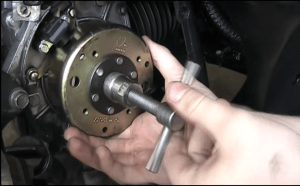 [Image: Remplacer-un-volant-GY6-14-300x18611.png]
