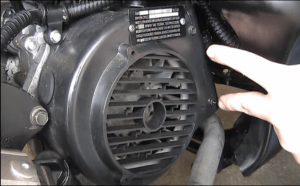 [Image: Remplacer-un-volant-GY6-4-300x18611.png]